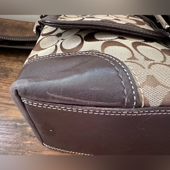 COACH Signature Shoulder Bag Hampton F12641 Purse Medium Size - Picture 9 of 16